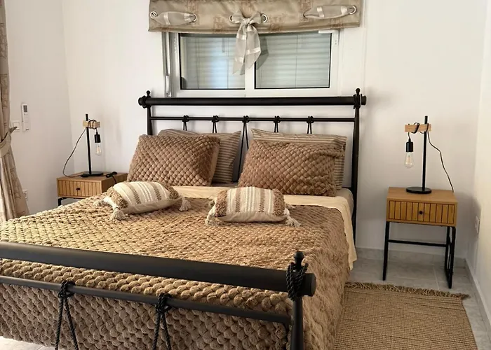 Katsaras House 3 Cozy Bedrooms Apartmán Kremastí