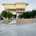 Katsaras House 3 Cozy Bedrooms * Кремасти