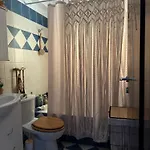 Katsaras House 3 Cozy Bedrooms Апартаменты