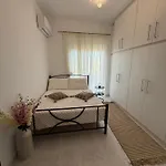 Апартаменты Katsaras House 3 Cozy Bedrooms