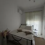 Katsaras House 3 Cozy Bedrooms Кремасти