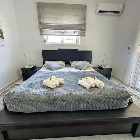 Katsaras House 3 Cozy Bedrooms Lejlighed *
