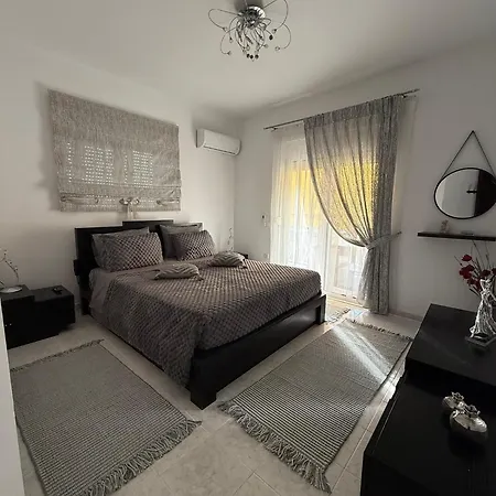 Katsaras House 3 Cozy Bedrooms Lejlighed Kremastí