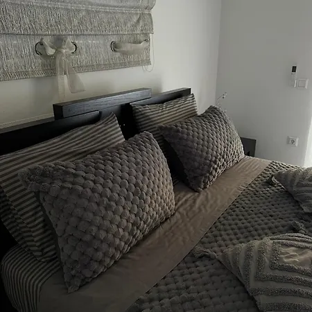 Katsaras House 3 Cozy Bedrooms * Kremastí