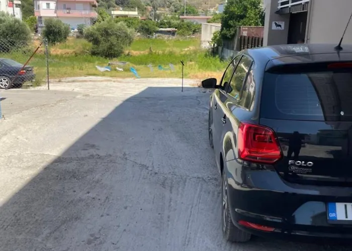 Katsaras House 3 Cozy Bedrooms * Kremastí