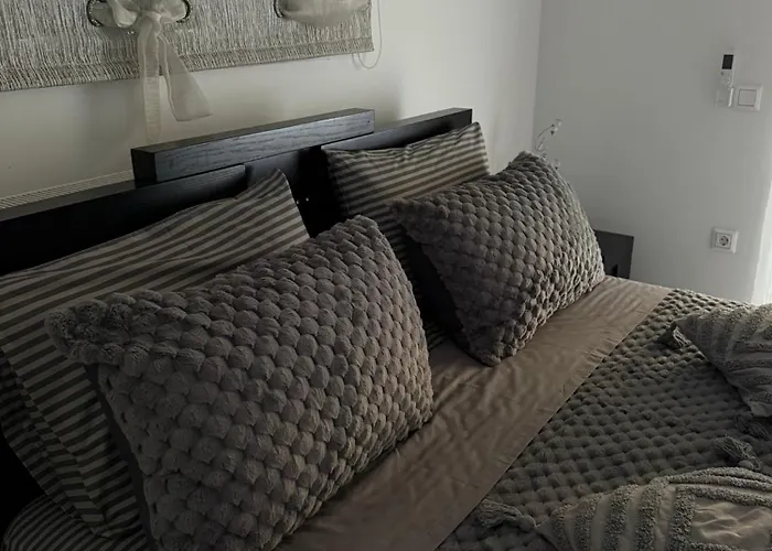 Katsaras House 3 Cozy Bedrooms * Kremastí