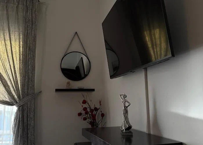 Katsaras House 3 Cozy Bedrooms