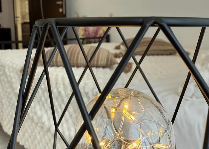 Katsaras House 3 Cozy Bedrooms شقة