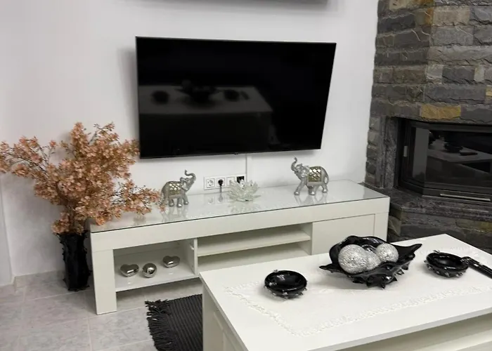 Apartment Katsaras House 3 Cozy Bedrooms