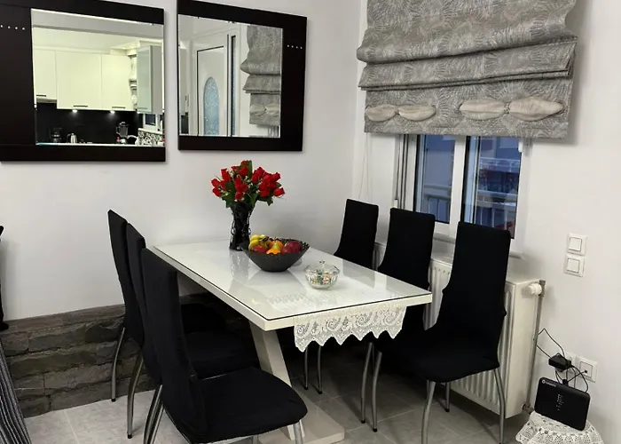 Katsaras House 3 Cozy Bedrooms *